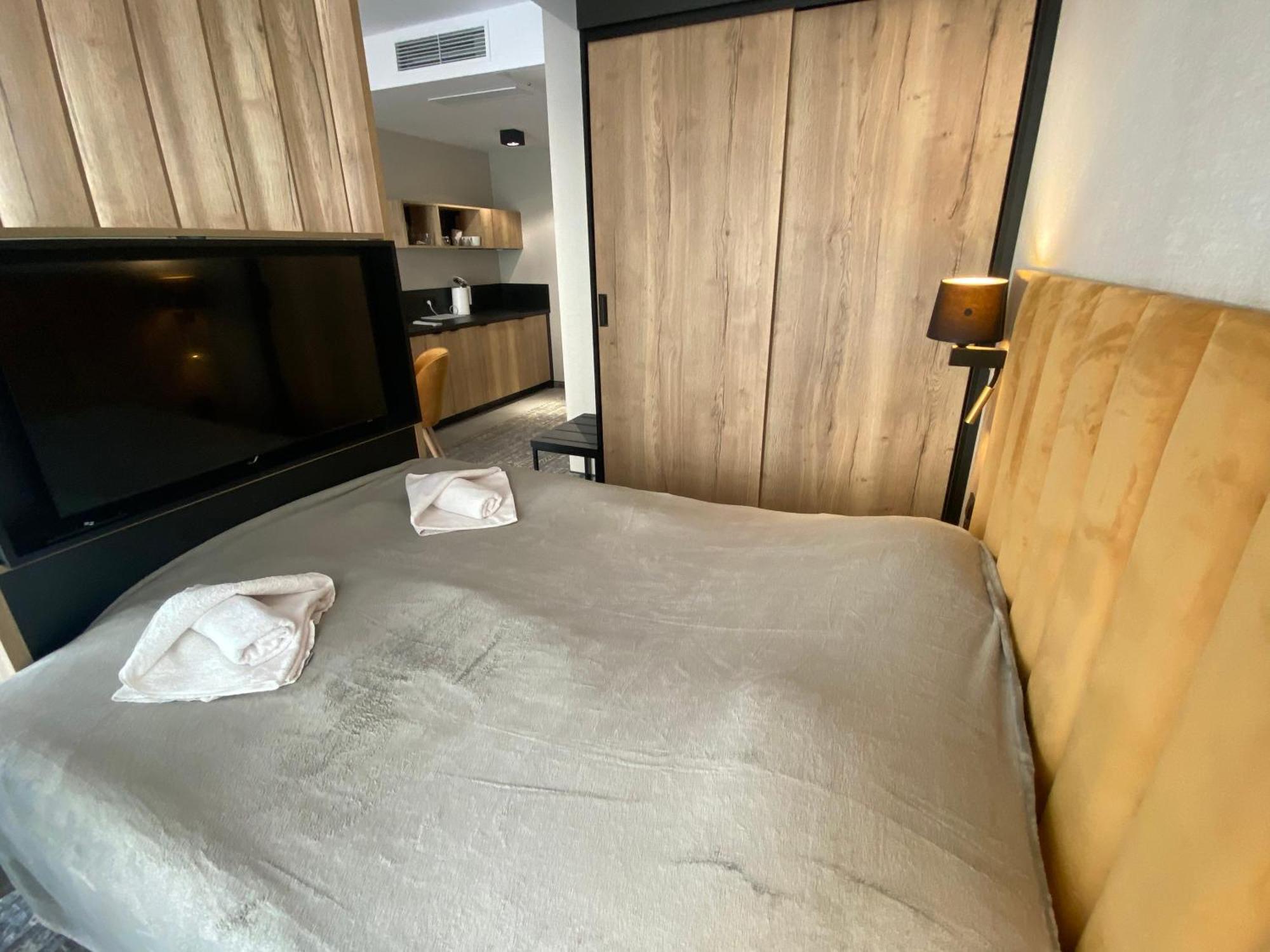 Zloty Horyzont Spa 1 ชกลาร์สกา ปอเรมบา ภายนอก รูปภาพ