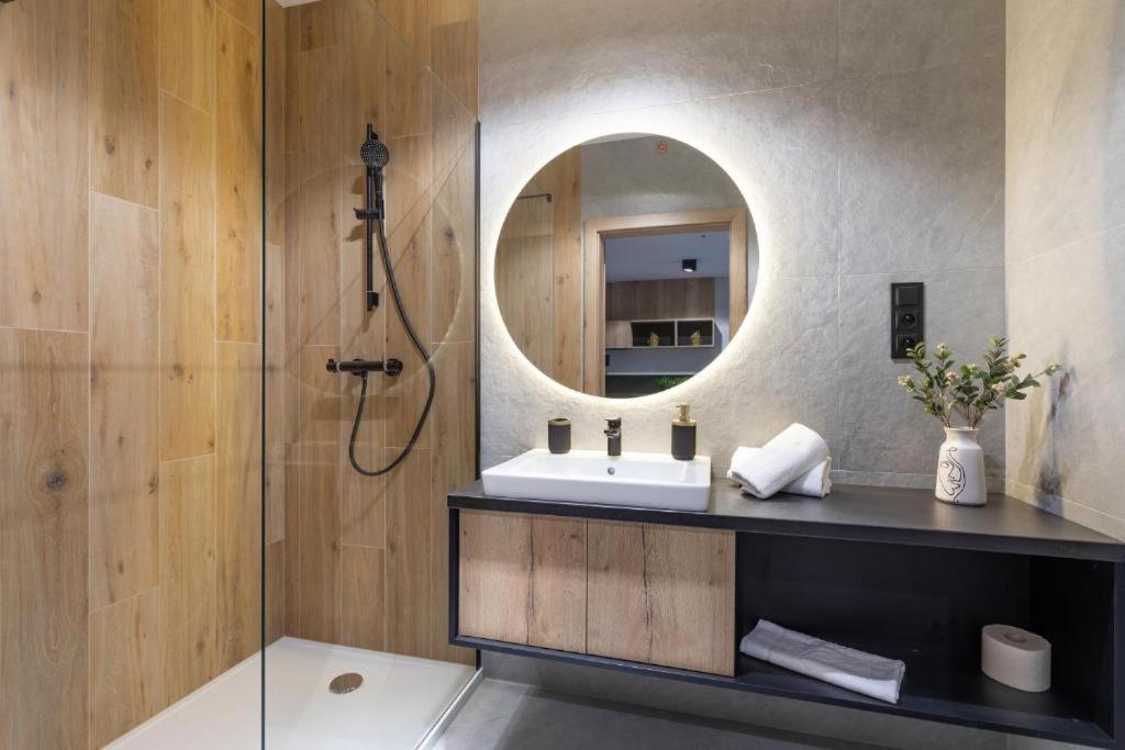 Zloty Horyzont Spa 1 ชกลาร์สกา ปอเรมบา ภายนอก รูปภาพ